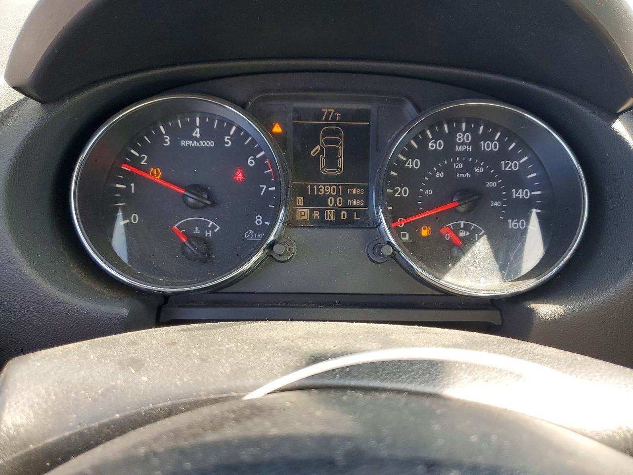Nissan Rogue S