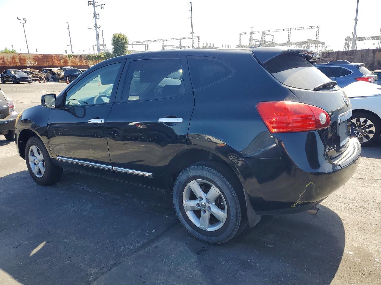 Nissan Rogue S
