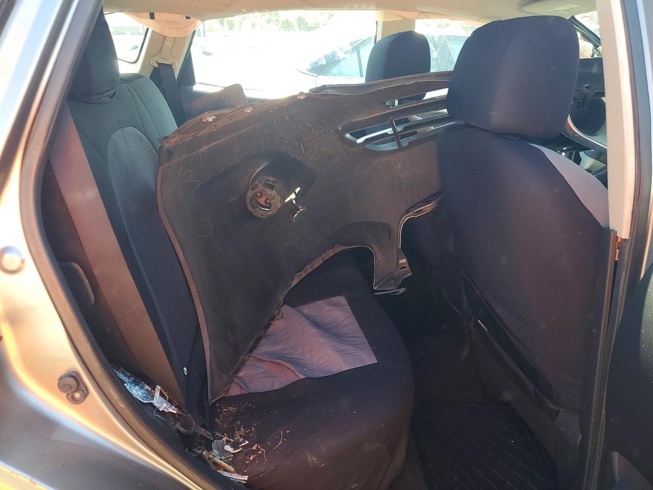 Nissan Rogue S