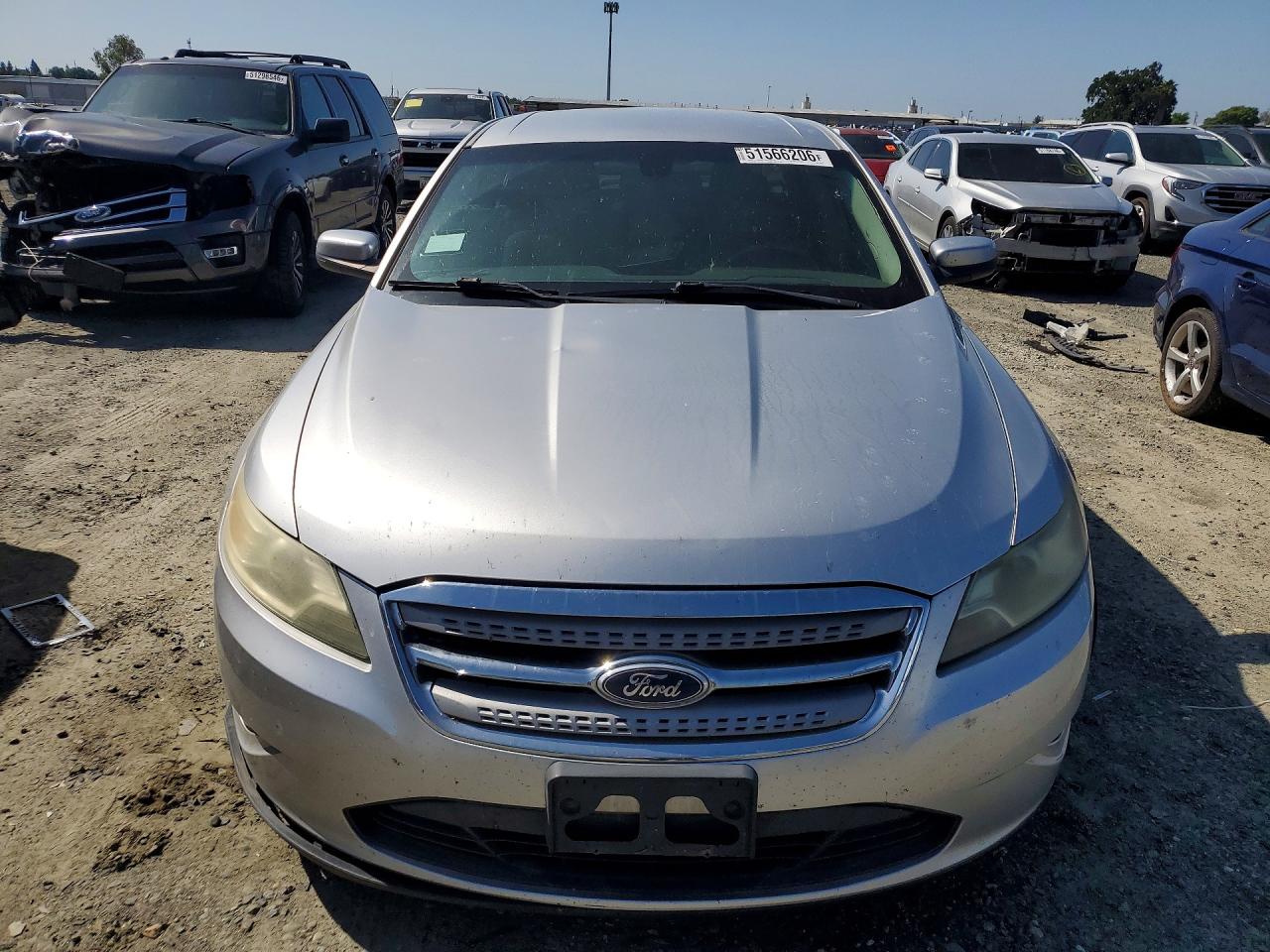 Ford Taurus Sel