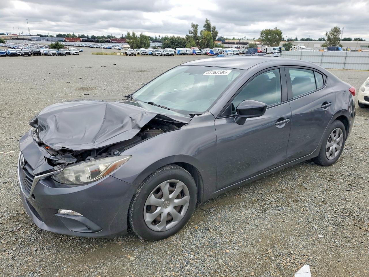 Salvage Mazda 3 Image