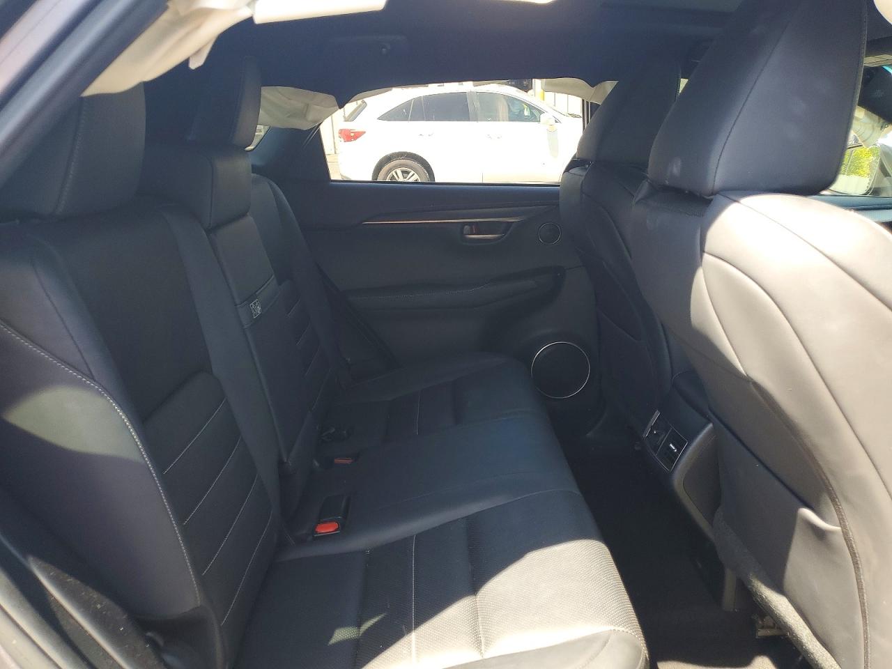 Lexus NX 200t