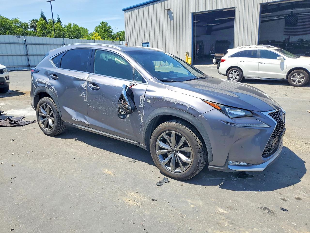 Lexus NX 200t