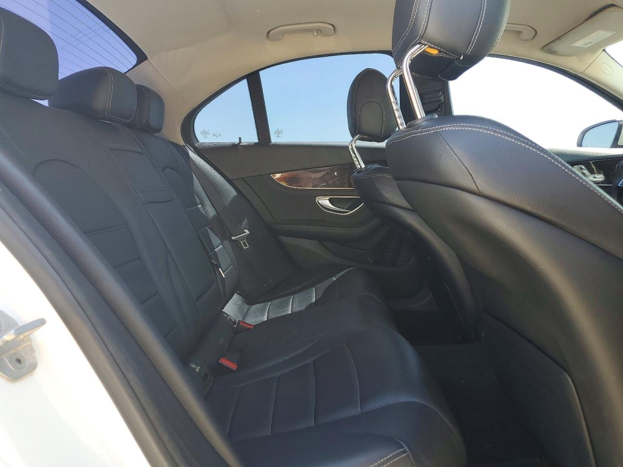 Mercedes-Benz C-Class 300 4matic