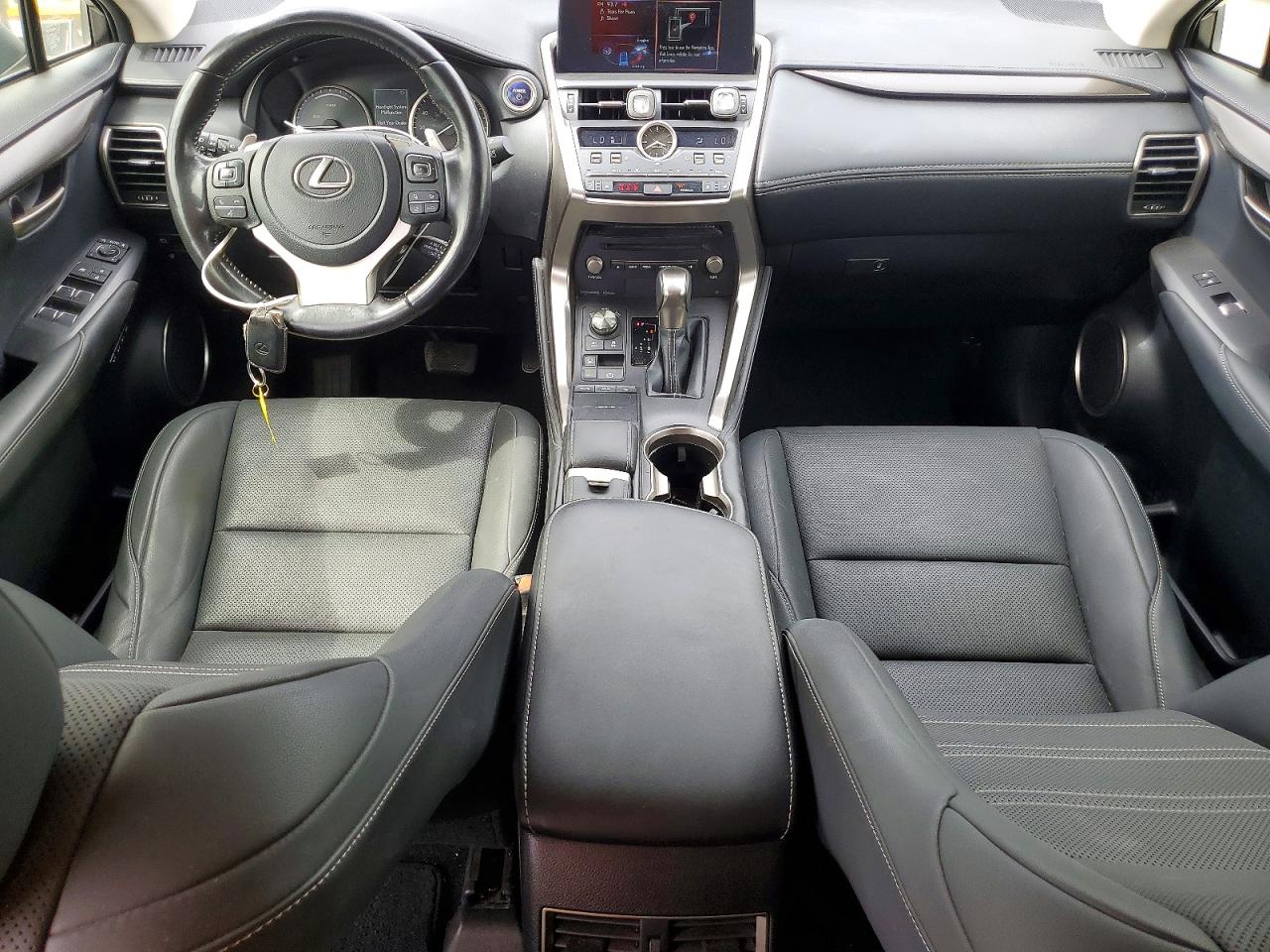 Lexus NX Base