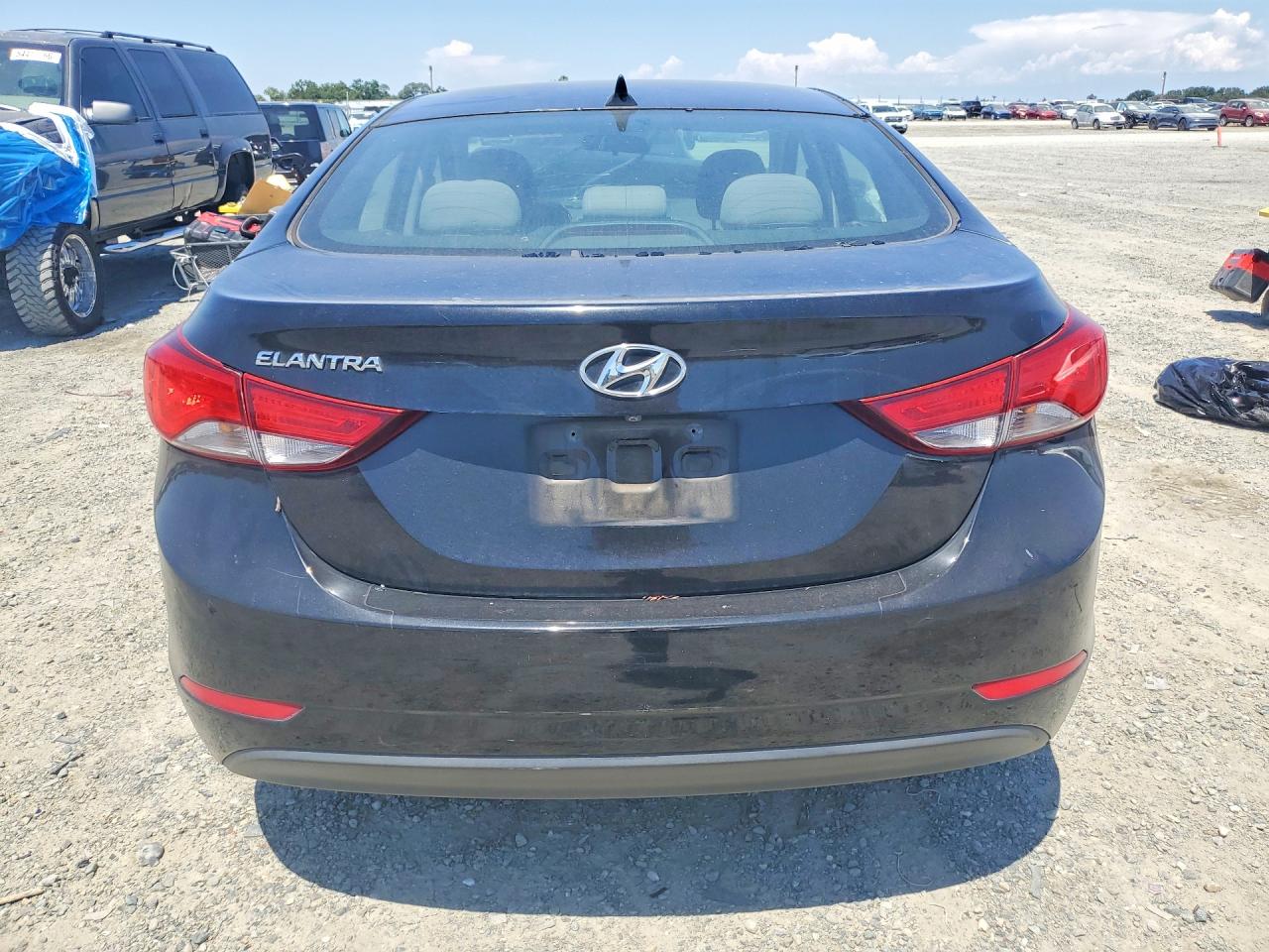 Hyundai ELANTRA Se