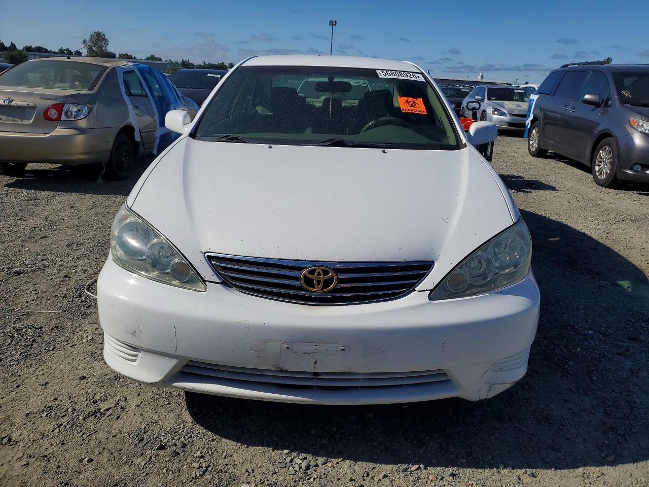 Toyota Camry Le V6