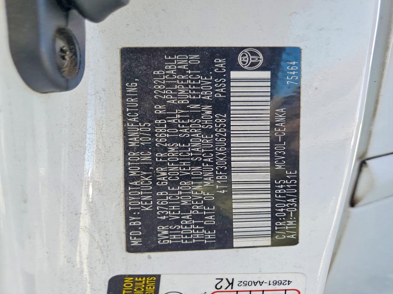 Toyota Camry Le V6
