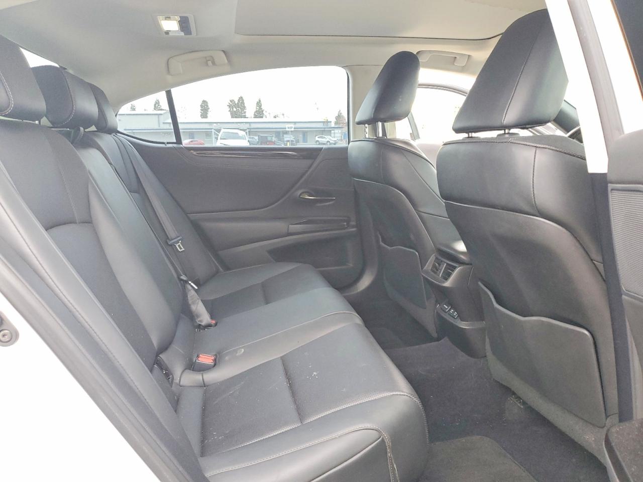Lexus Es Base