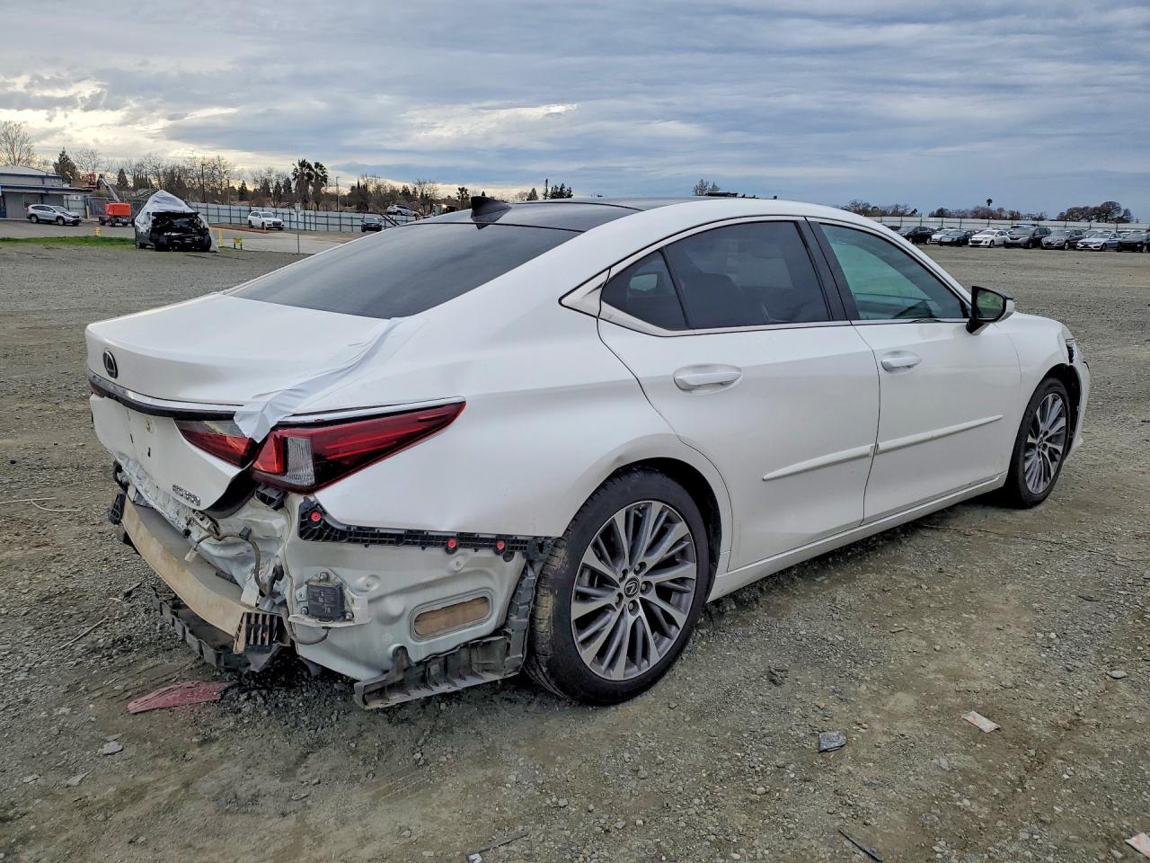 Lexus Es Base