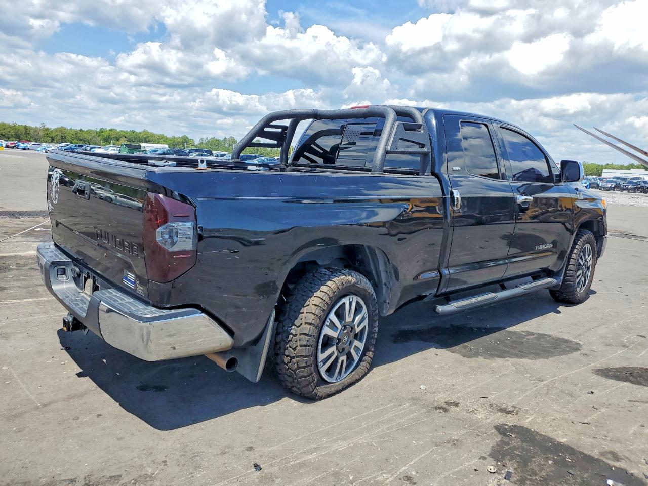 Toyota Tundra Sr5