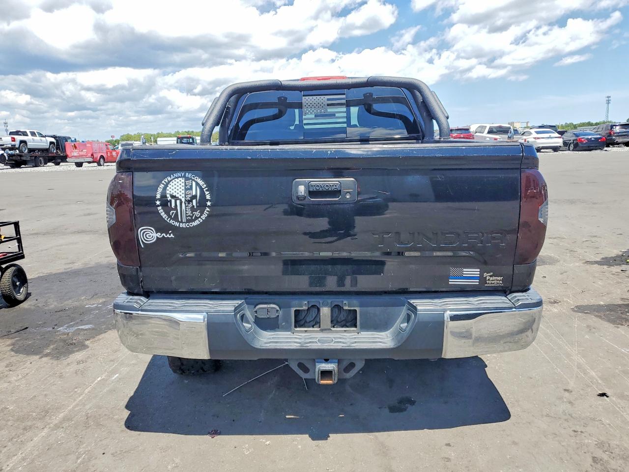 Toyota Tundra Sr5