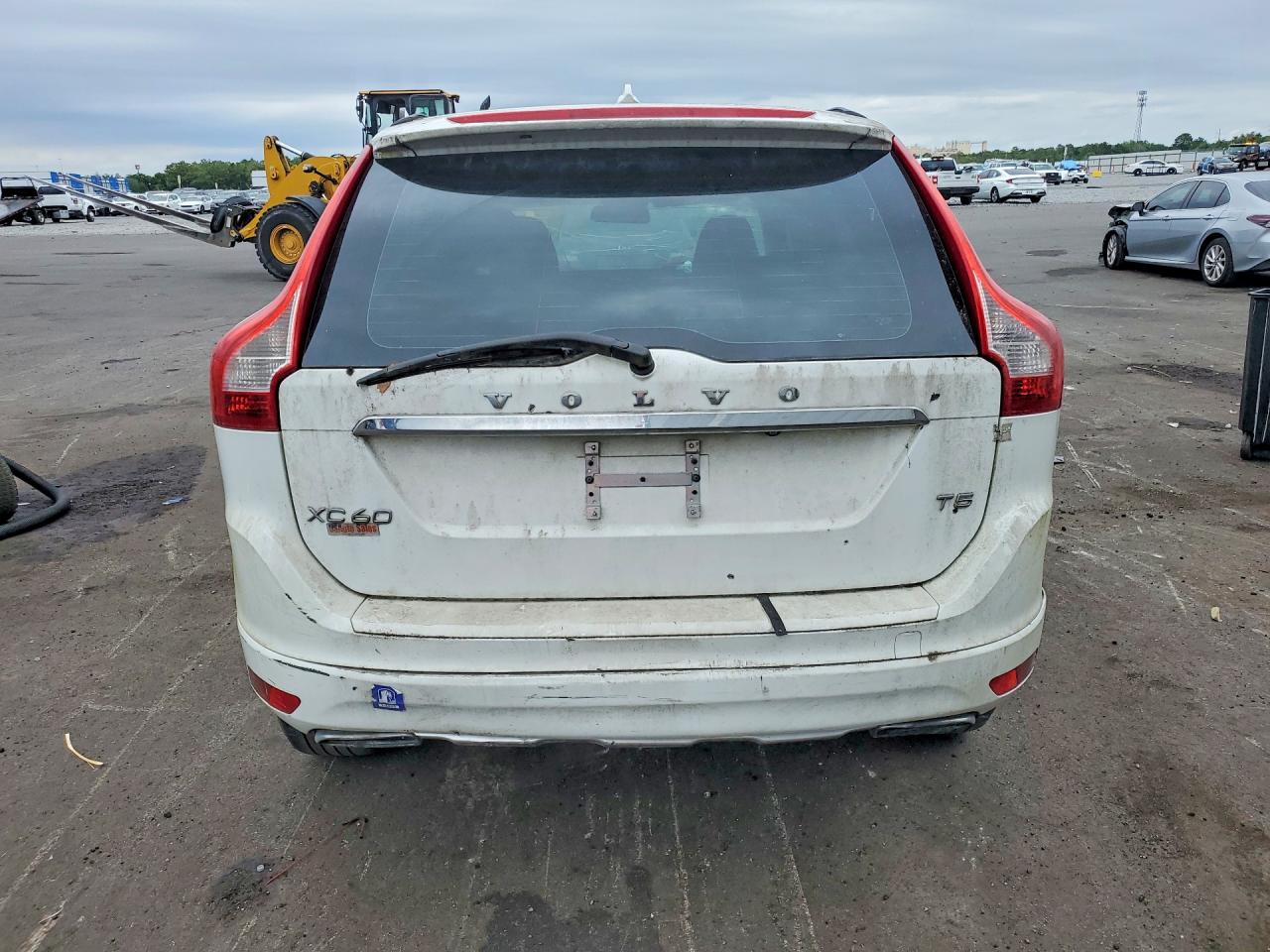 Volvo XC60 T5
