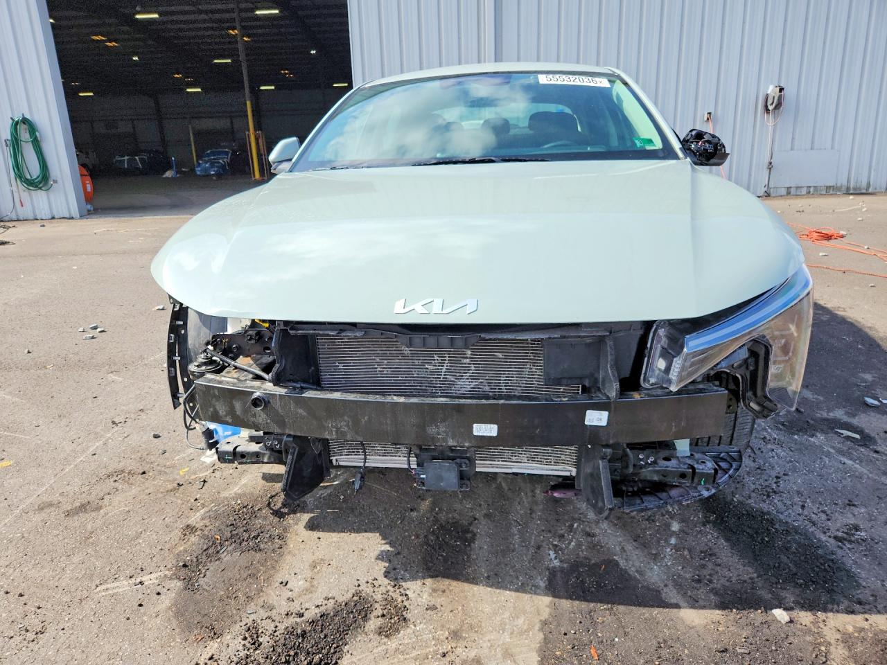 Kia K4 Lxs