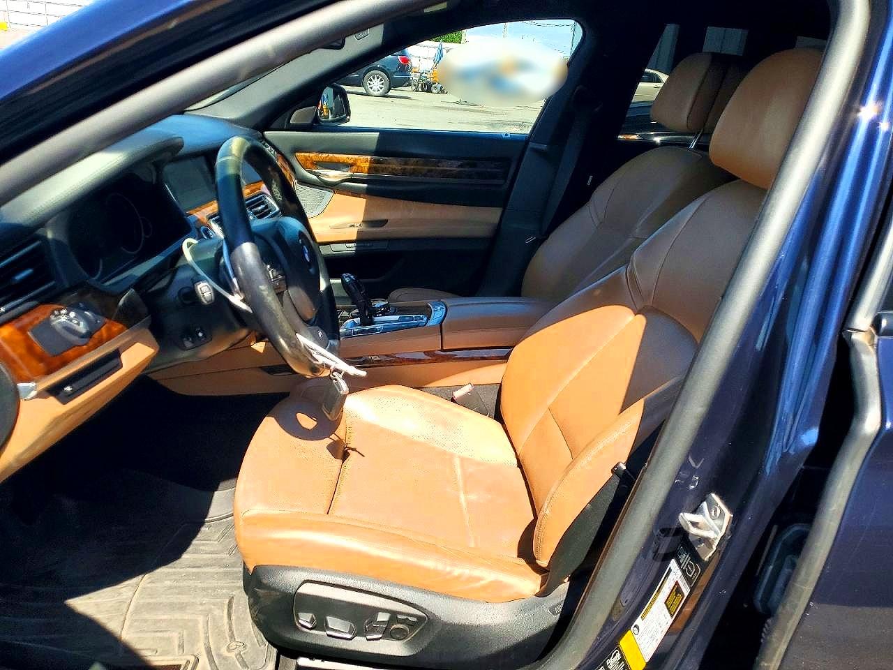BMW 7 Series Lxi
