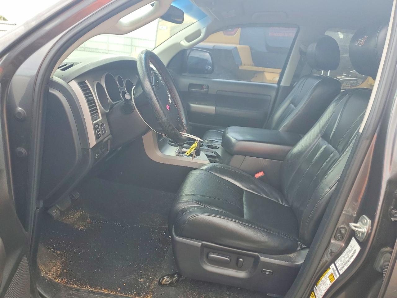 Toyota Tundra Crewmax Sr5