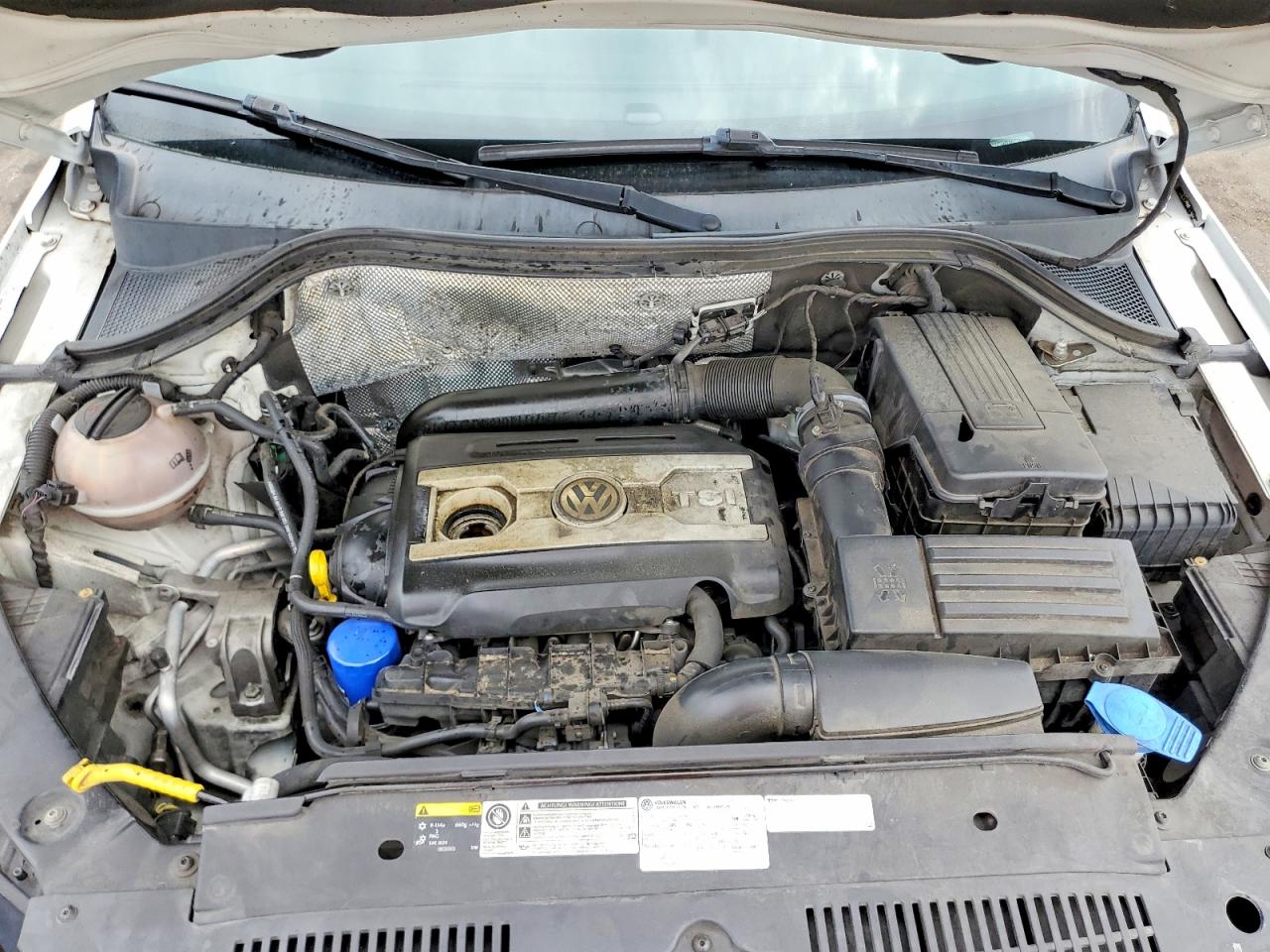 Volkswagen Tiguan S