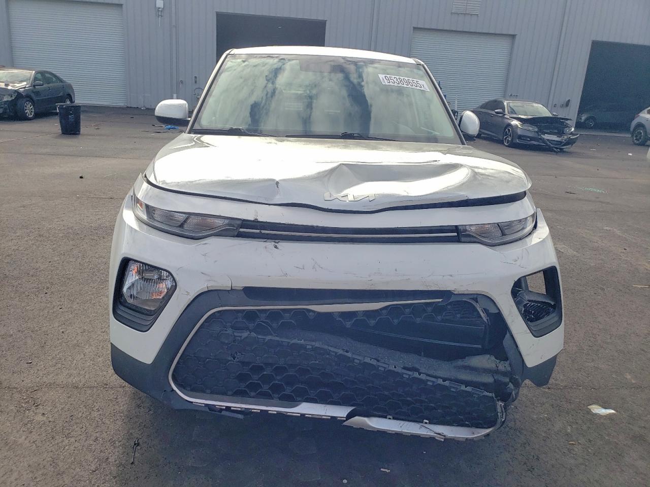 Kia Soul Lx