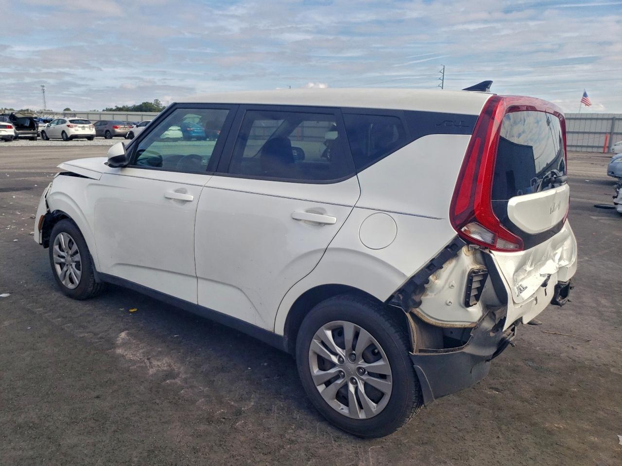 Kia Soul Lx