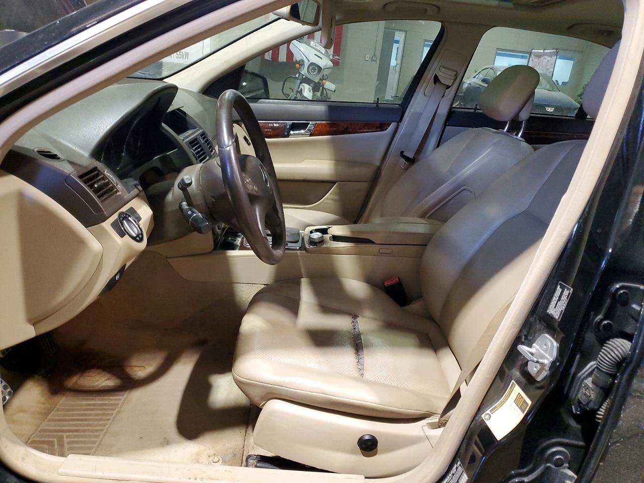 Mercedes-Benz C-Class 300