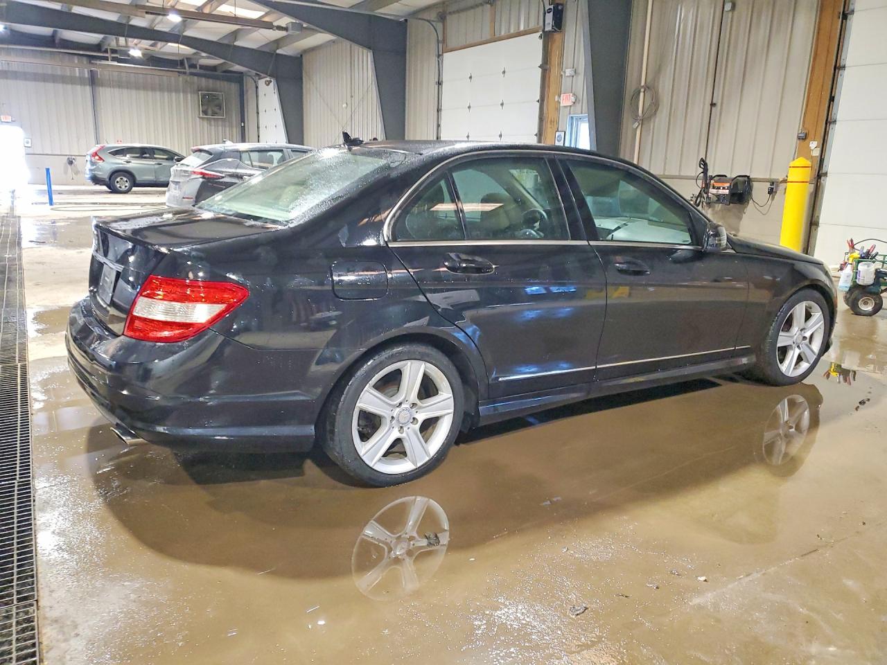 Mercedes-Benz C-Class 300