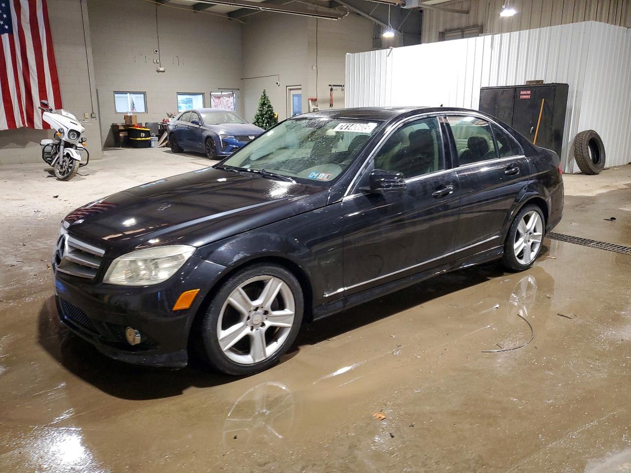 Salvage Mercedes-Benz C-Class Image