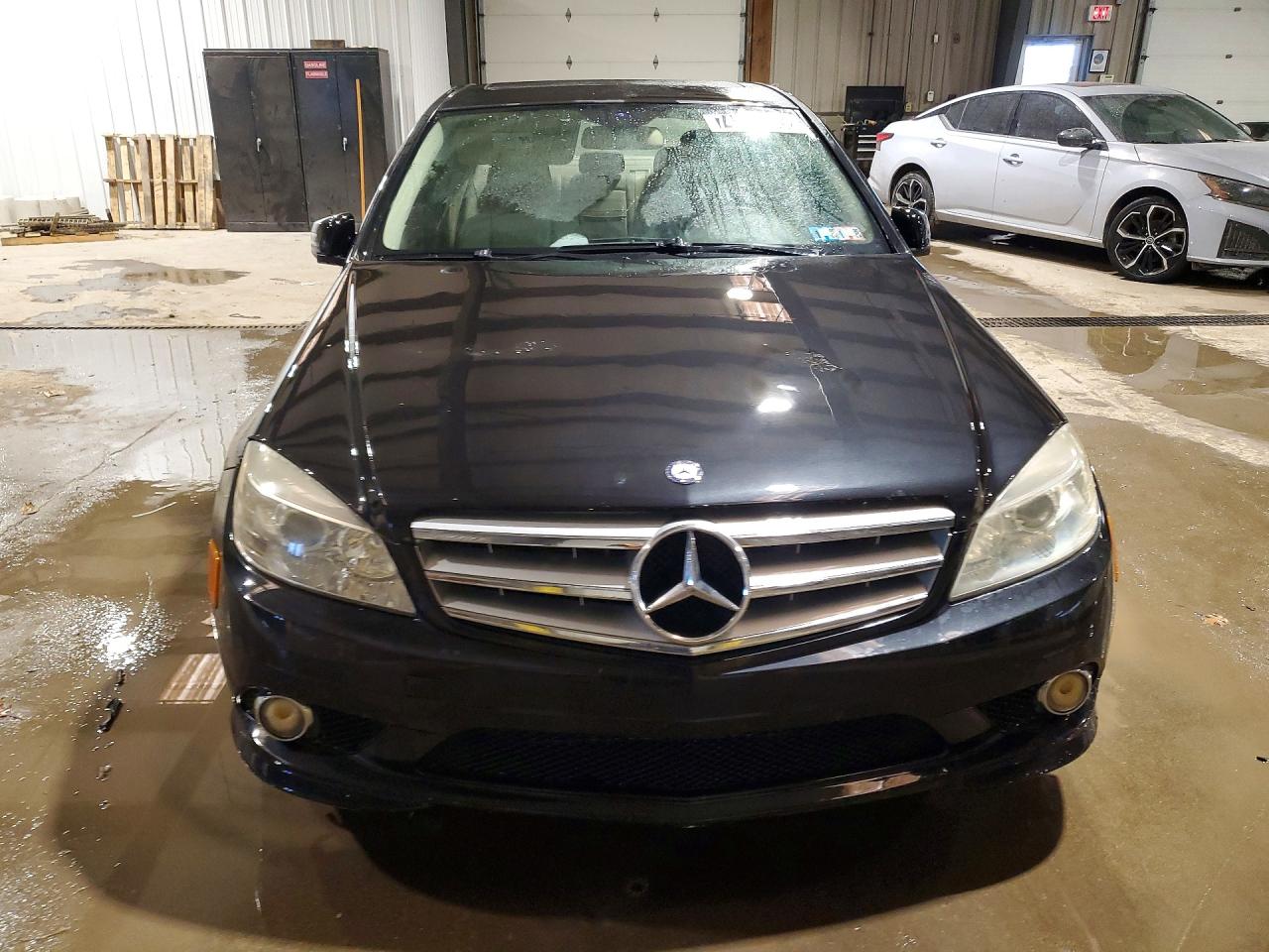 Mercedes-Benz C-Class 300