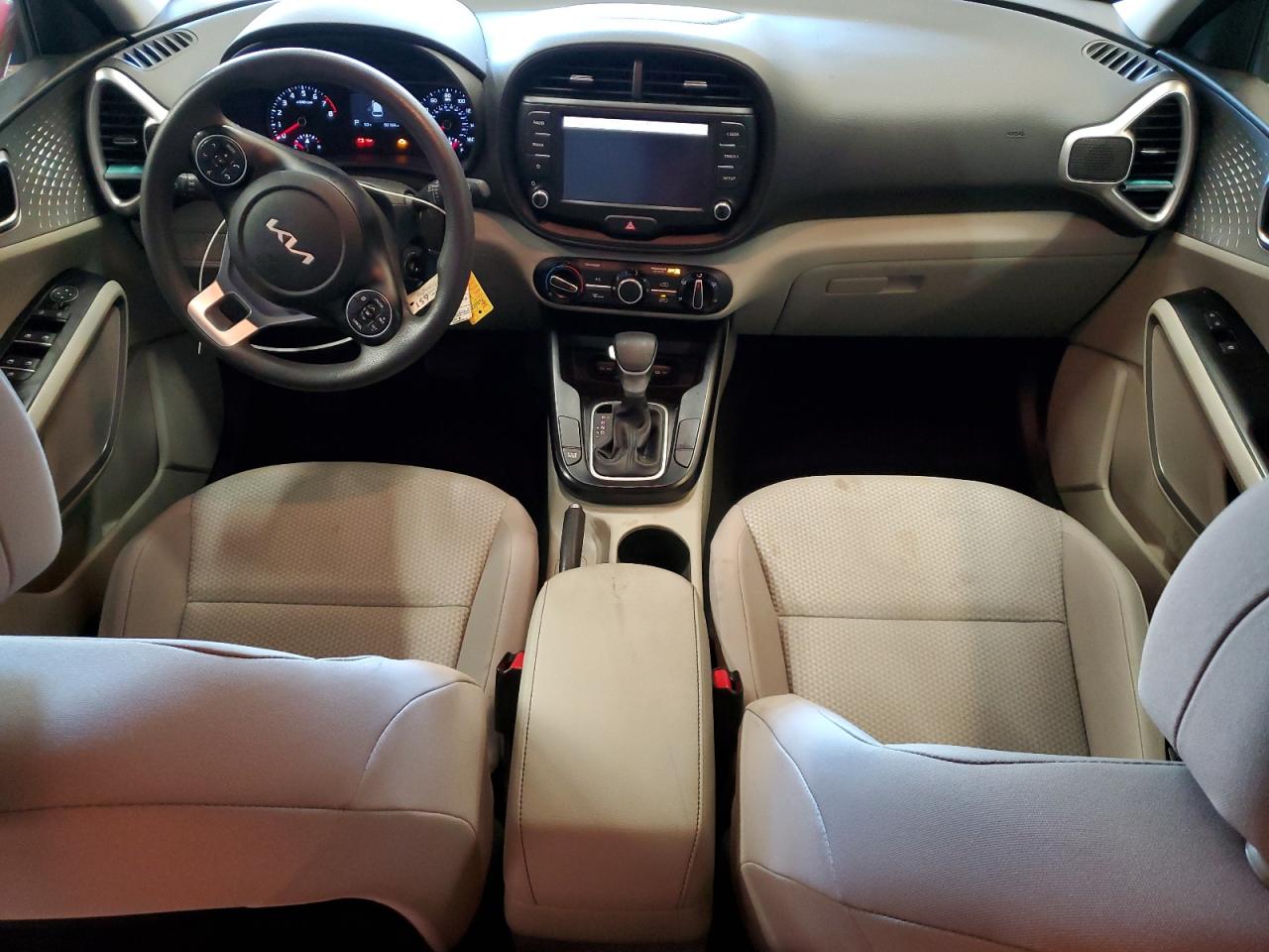 Kia Soul Lx