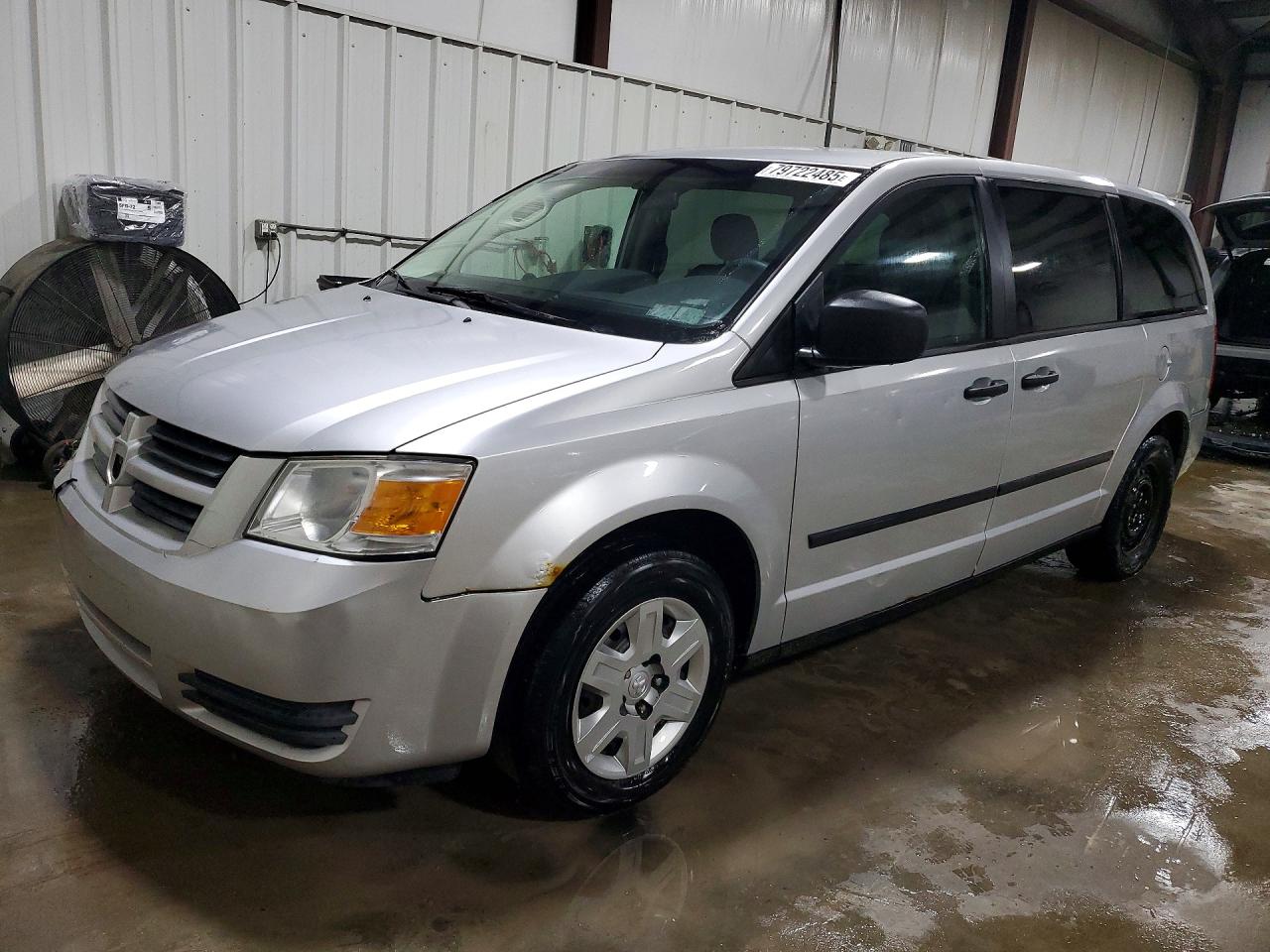 Salvage Dodge Caravan Image