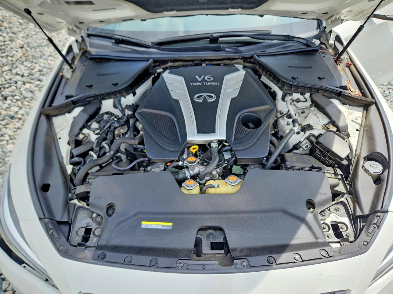 INFINITI Q50 3.0t Luxe
