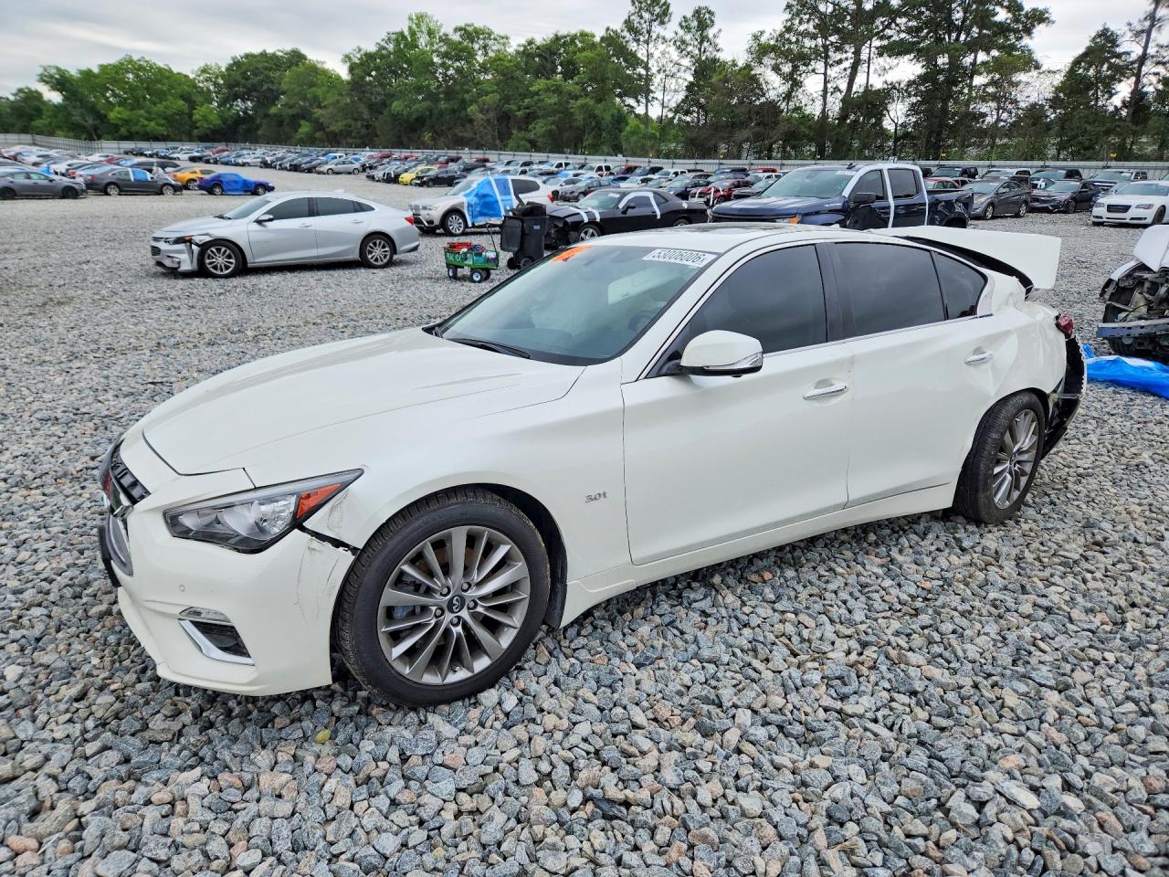 Salvage INFINITI Q50 Image