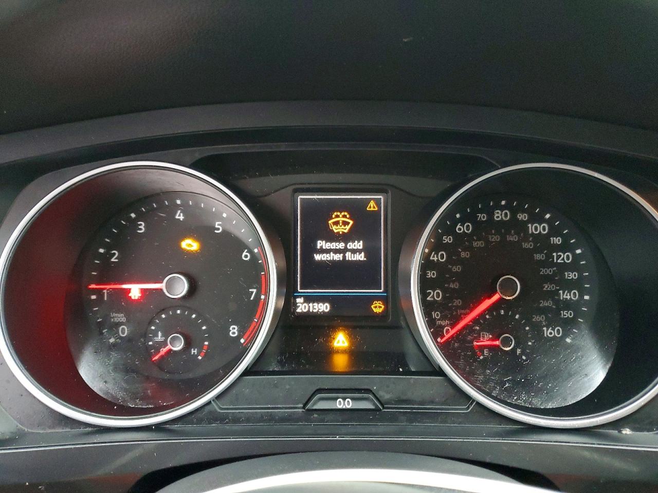Volkswagen Tiguan S