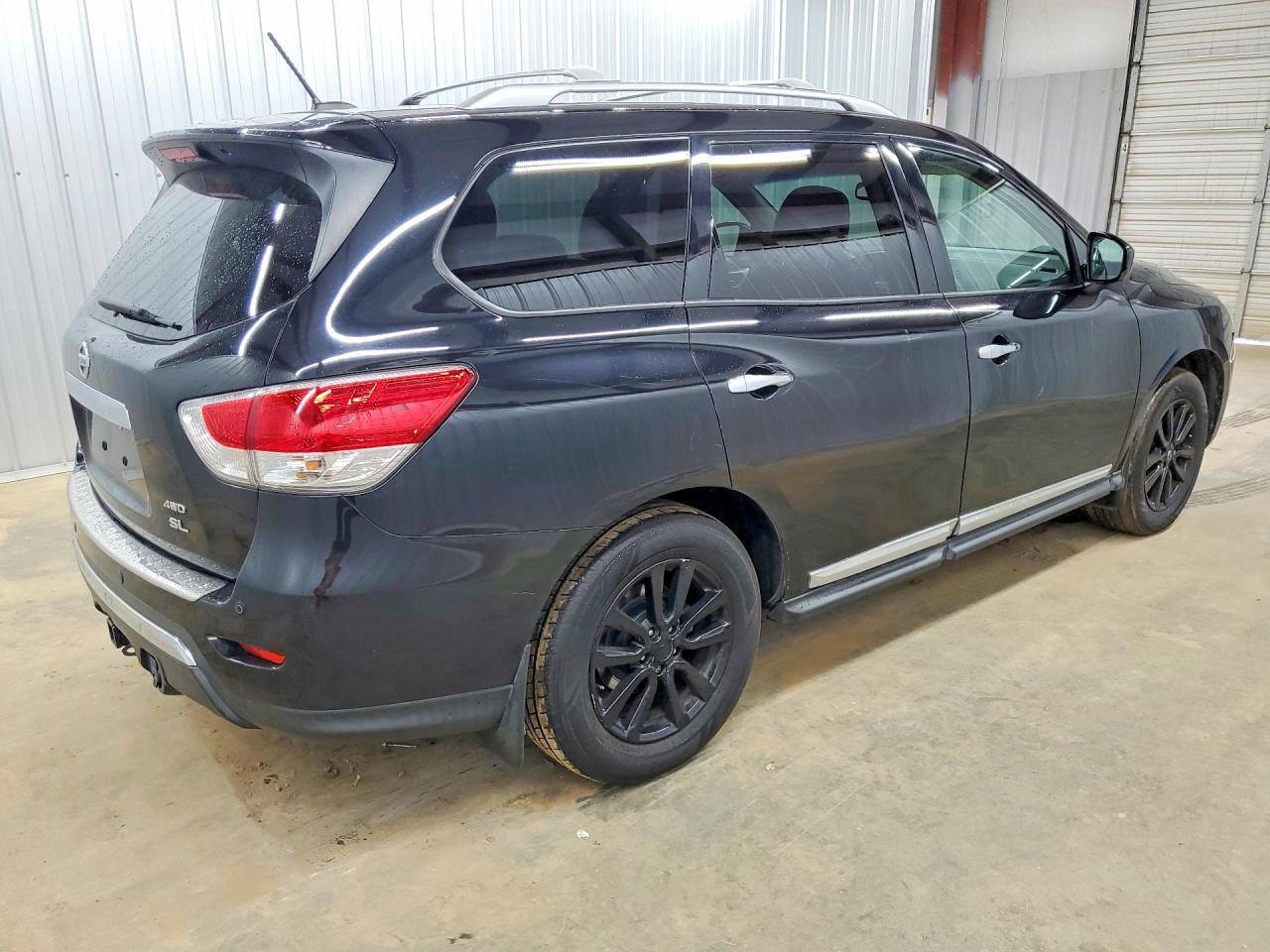 Nissan Pathfinder Sl