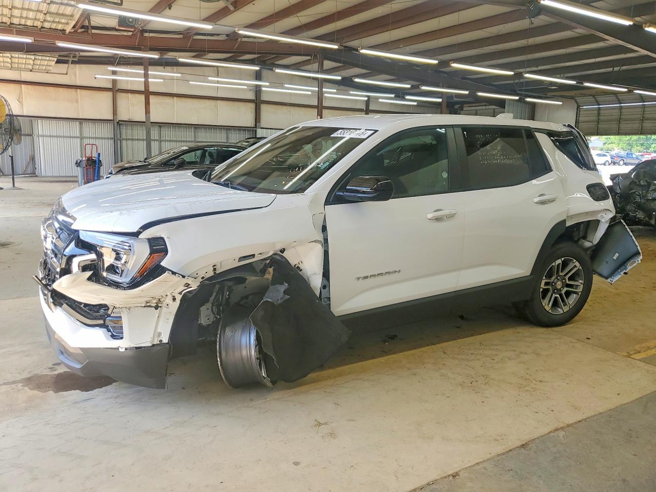 Salvage GMC Terrain Image