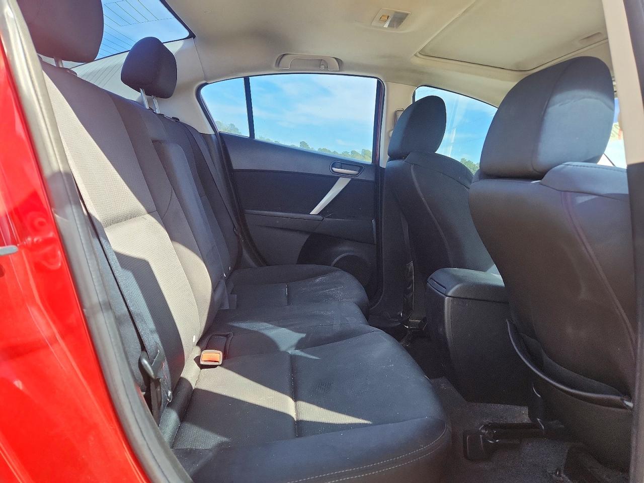 Mazda Mazda3 S