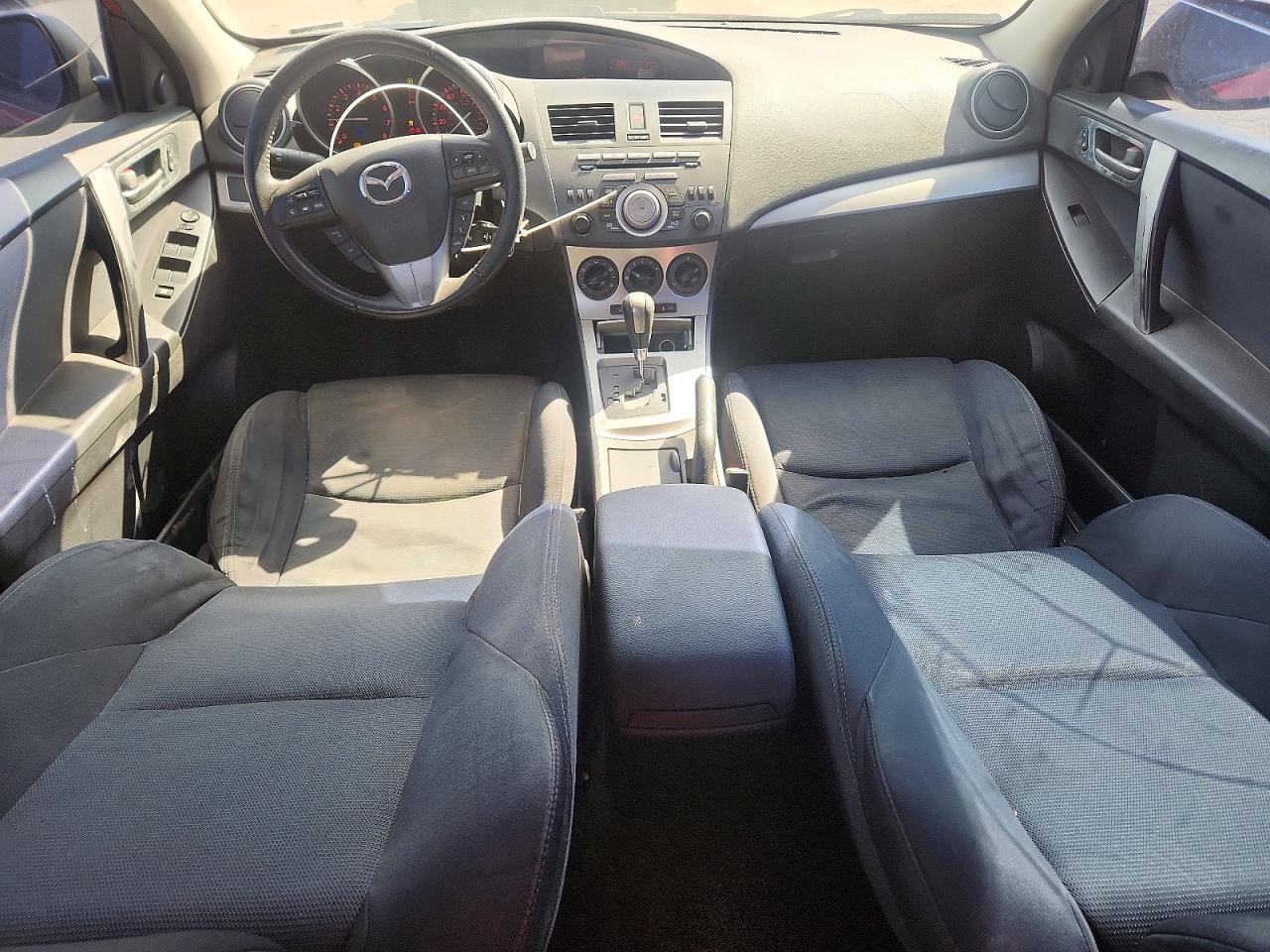 Mazda Mazda3 S