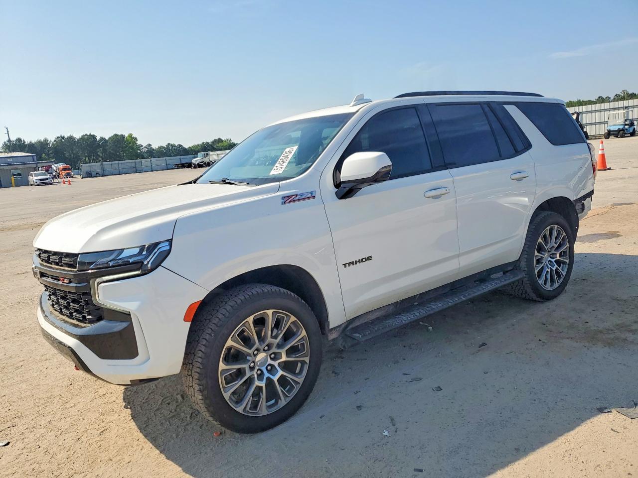 Salvage Chevrolet Tahoe Image