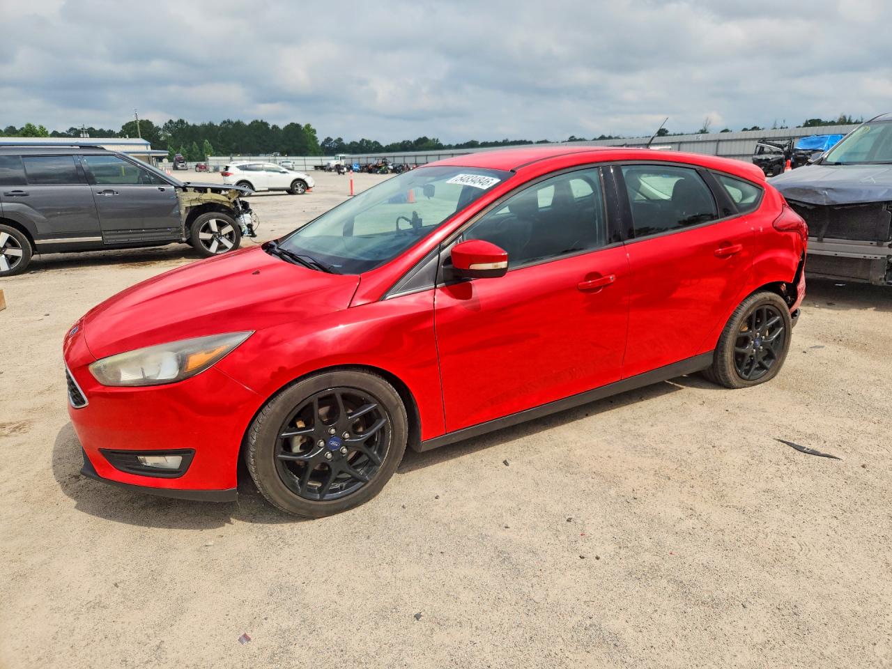 Salvage Ford Focus Image