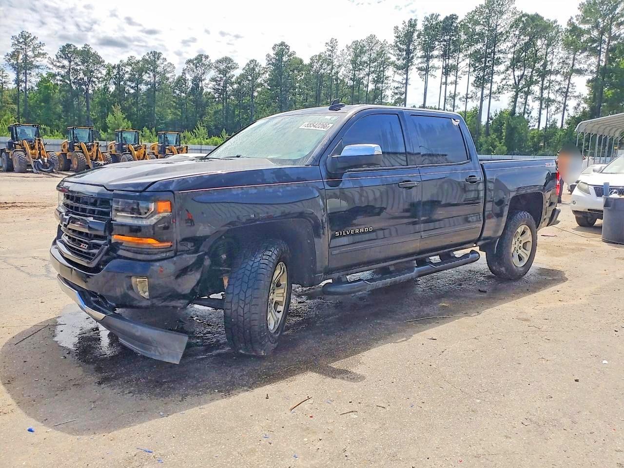 Salvage Chevrolet Silverado Image