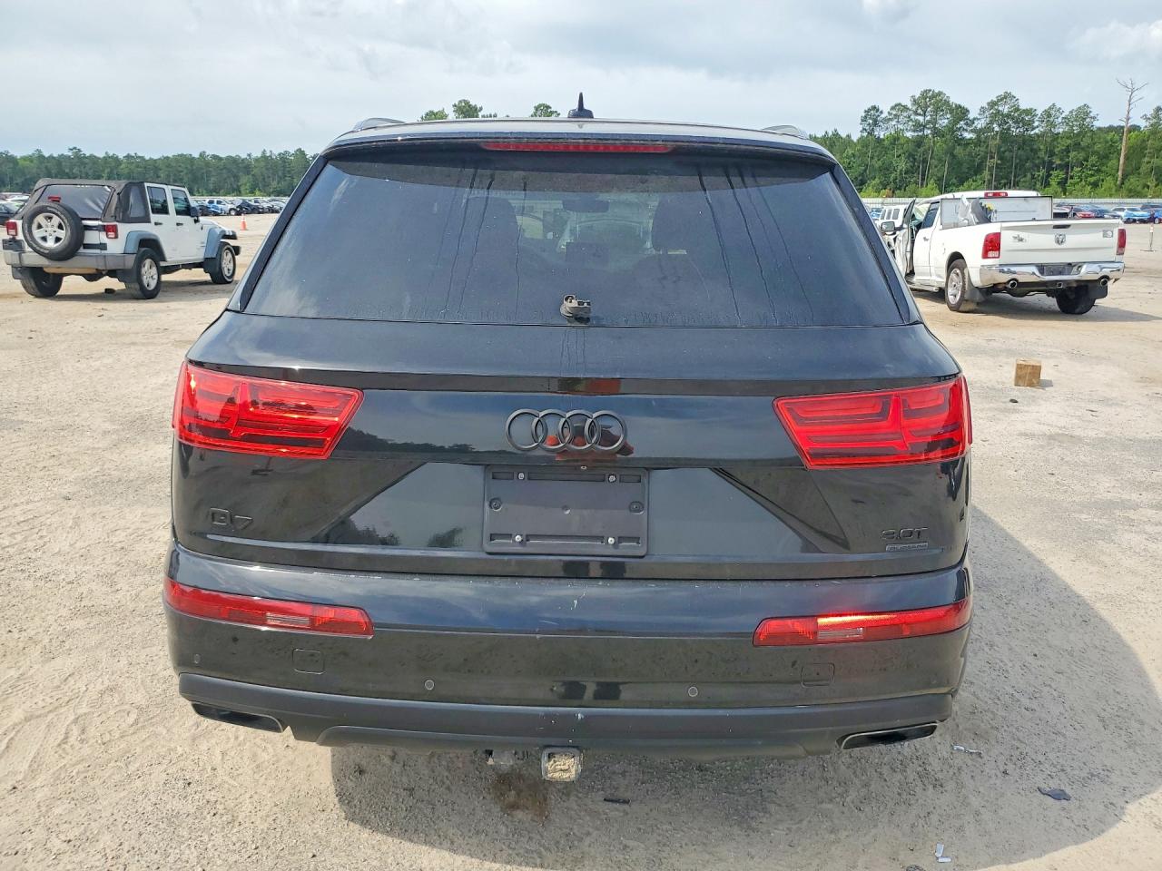 Audi Q7 Premium