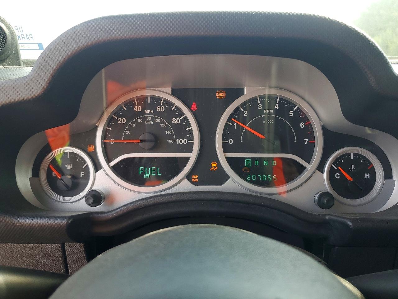 Jeep Wrangler Sahara
