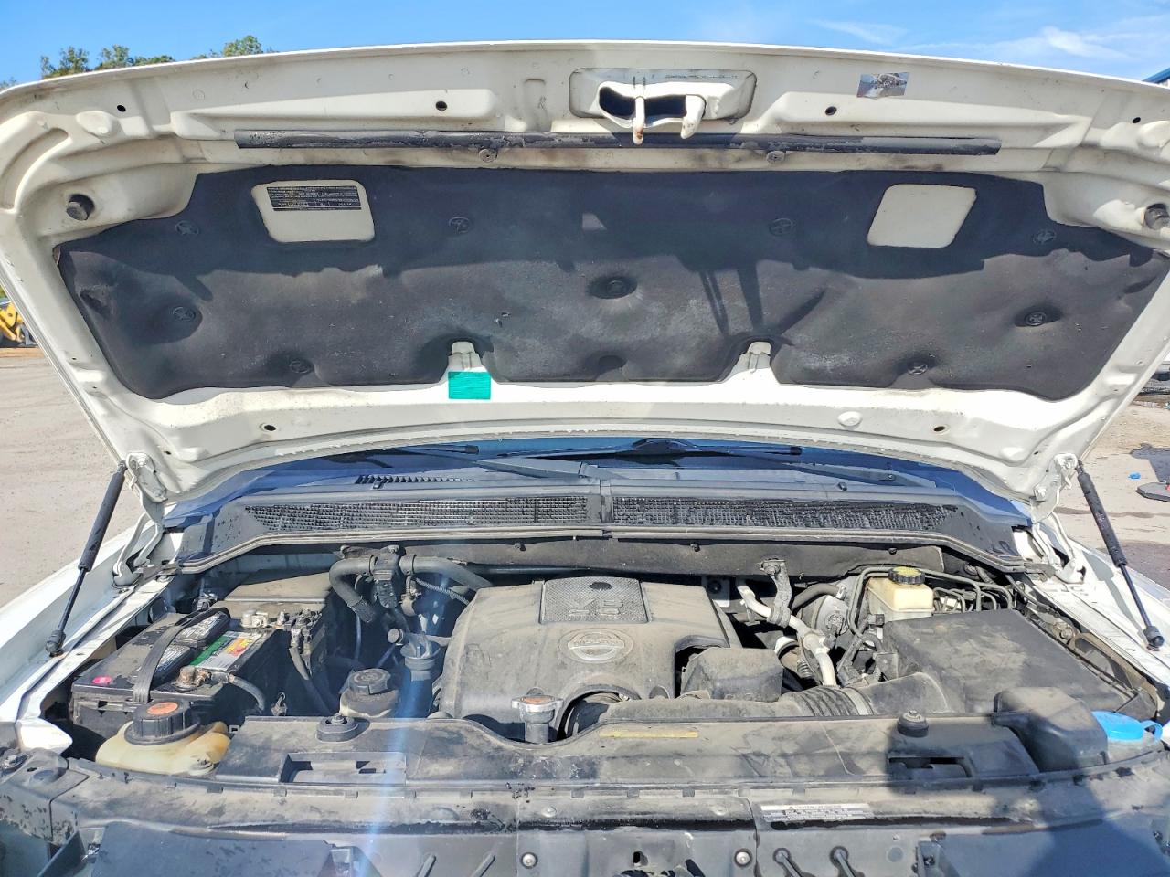Nissan Armada Sl