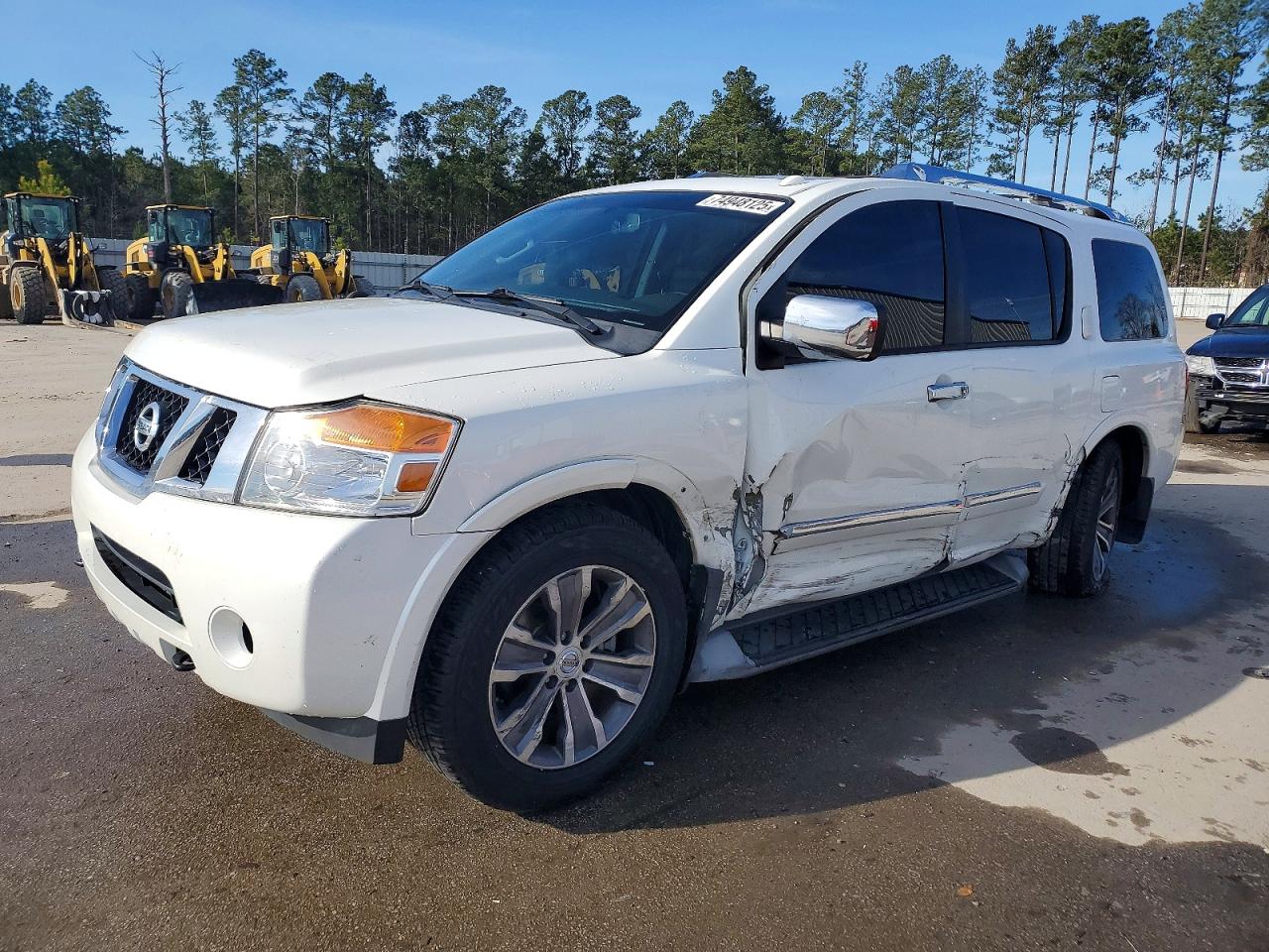 Salvage Nissan Armada Image