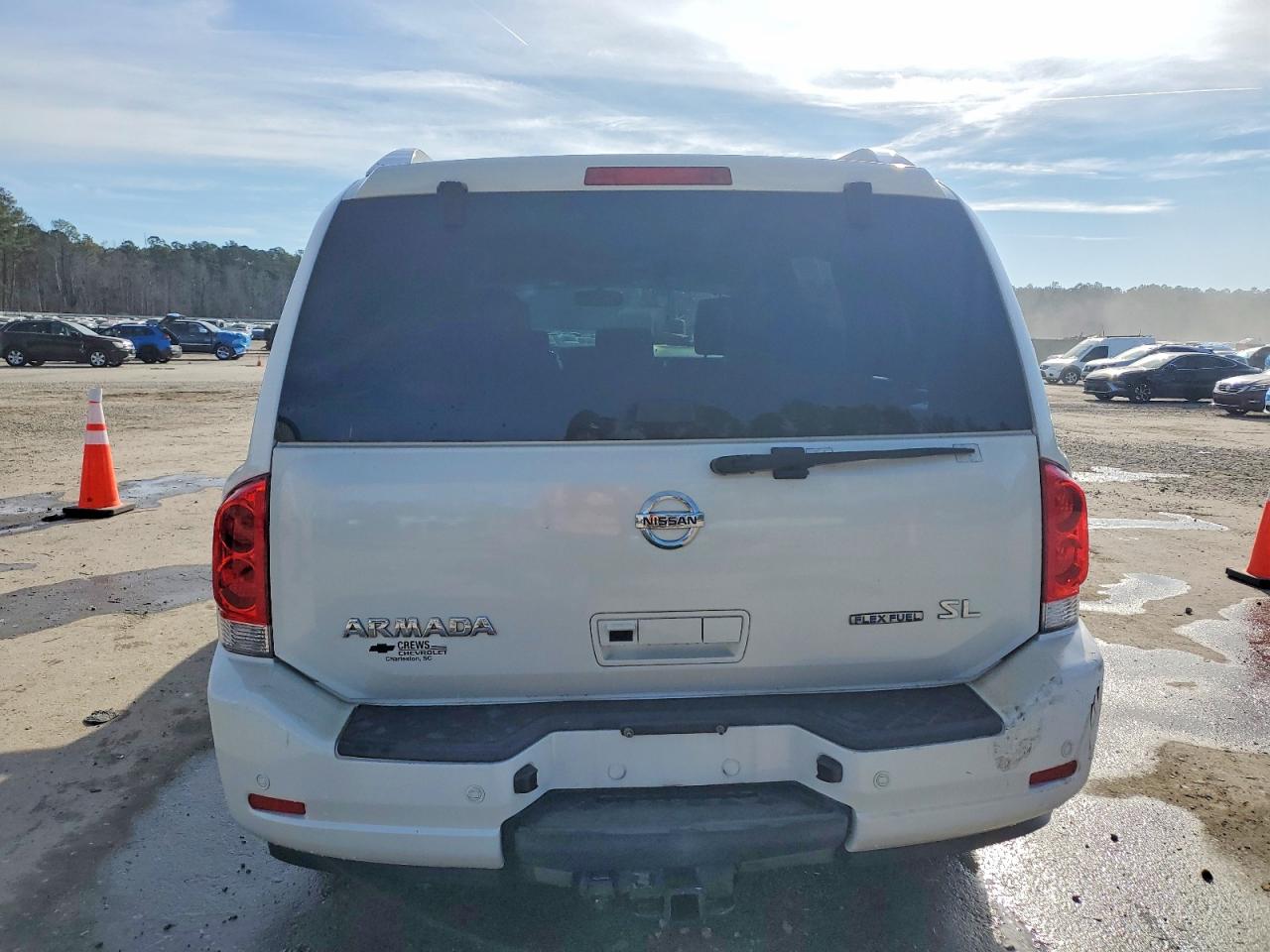 Nissan Armada Sl