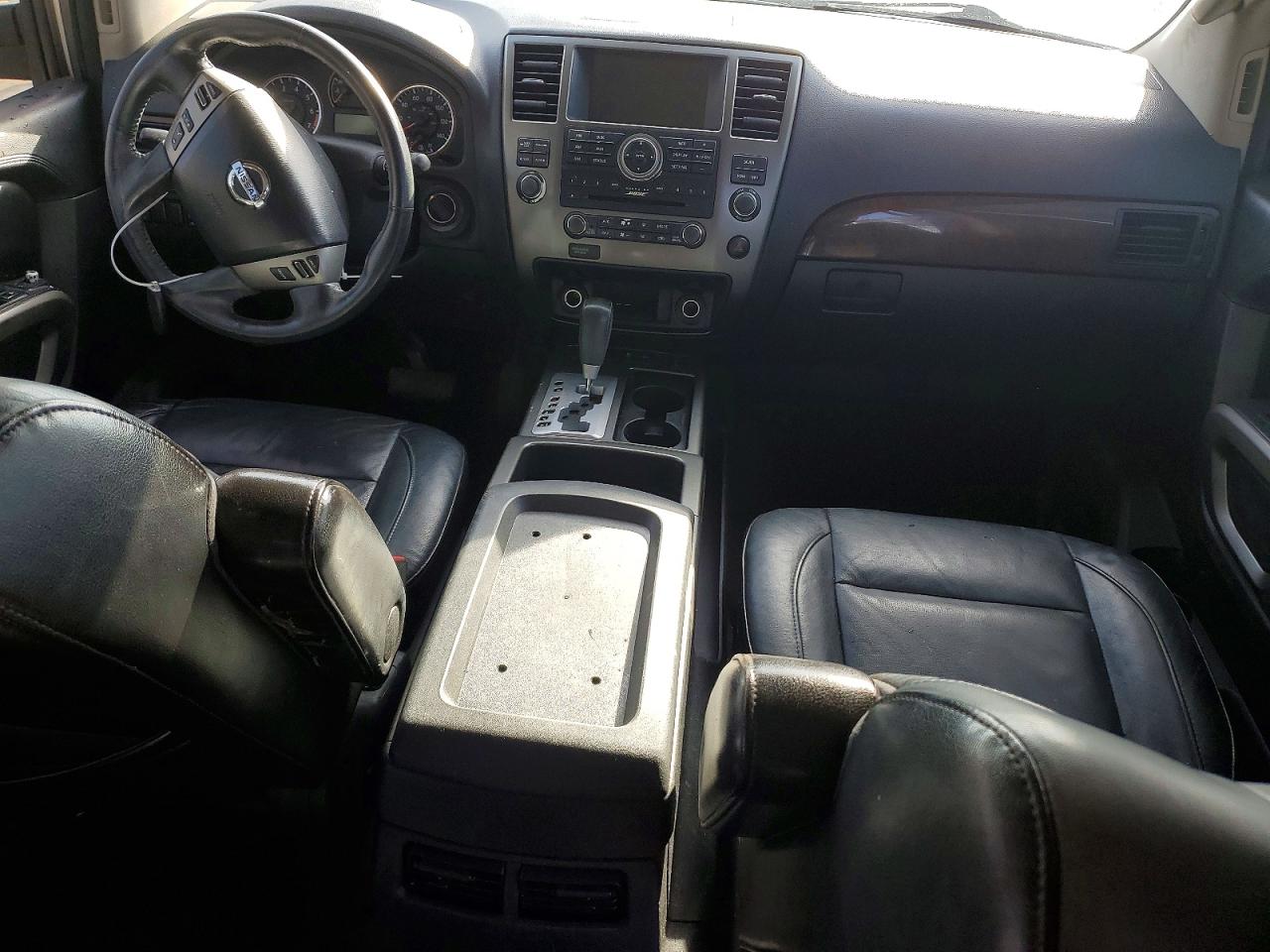 Nissan Armada Sl