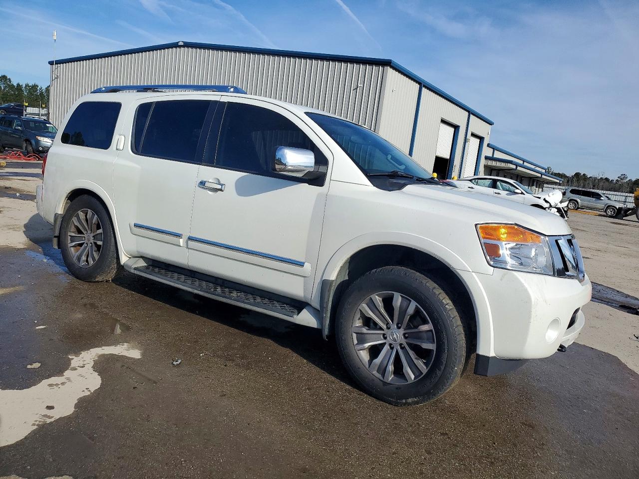 Nissan Armada Sl