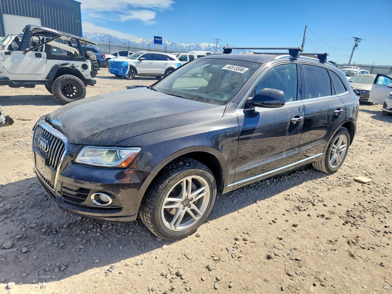 Salvage Audi Q5 Image