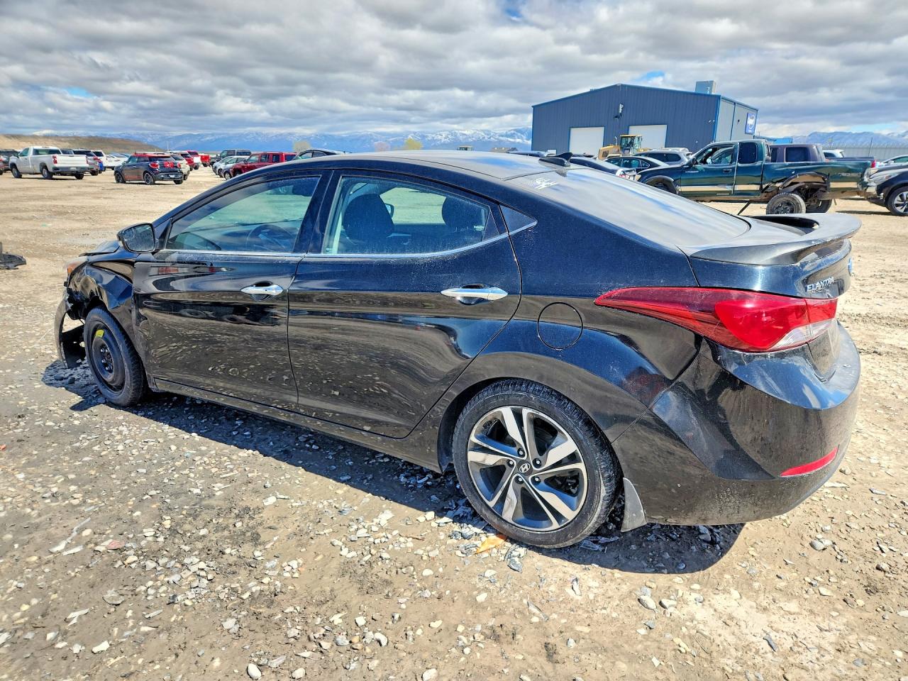 Hyundai ELANTRA