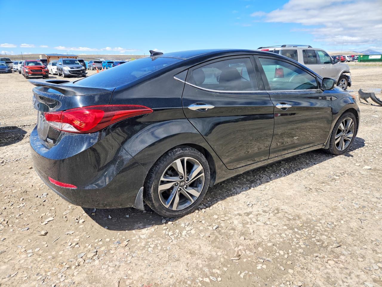 Hyundai ELANTRA