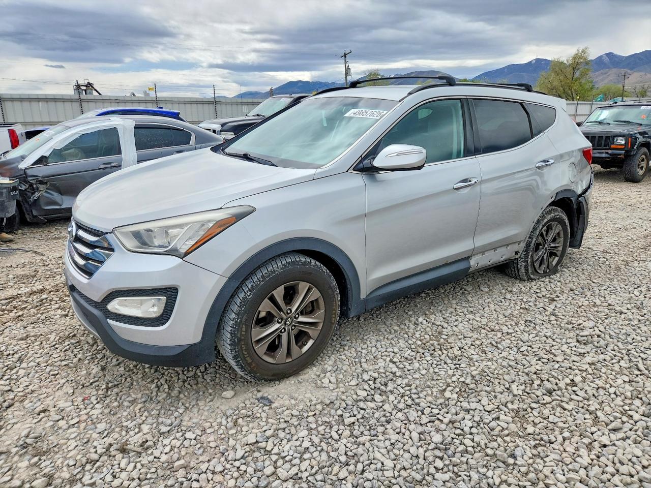 Salvage Hyundai SANTA FE Image